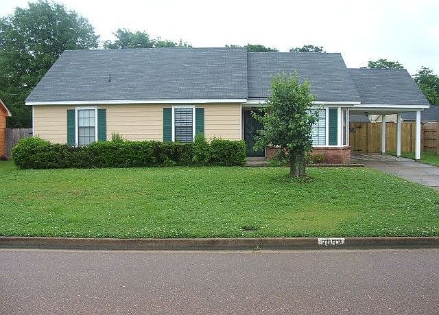 1st image of 2092 Lauren Ln