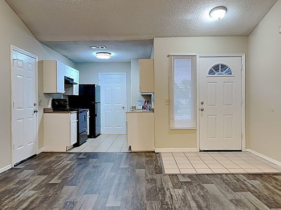 5th image of 11332 Island Shore Dr W