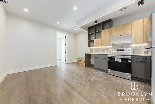 1692 Pacific St #3B Photo 1