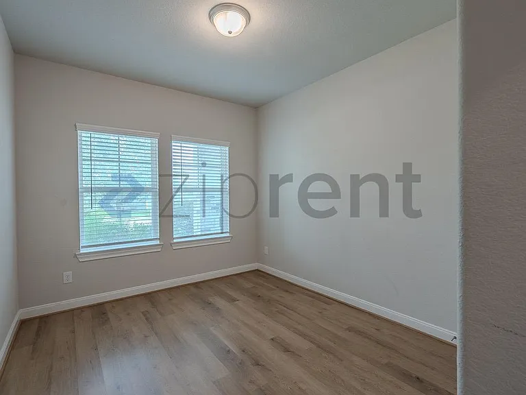 24714 Aliaga Glen Dr — Photo 19