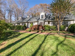 570 Knob View Dr, Winston Salem, NC 27104