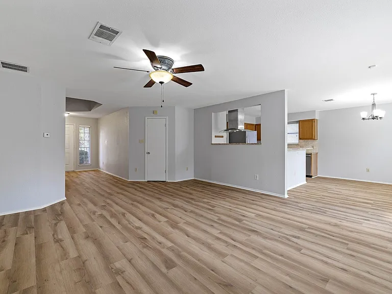 8413 Priest River Dr — Photo 13