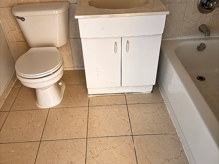 13702 Northern Blvd #2FA — Photo 3