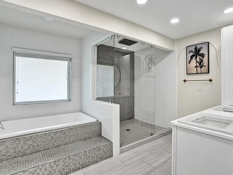 343 Layne Blvd — Photo 45