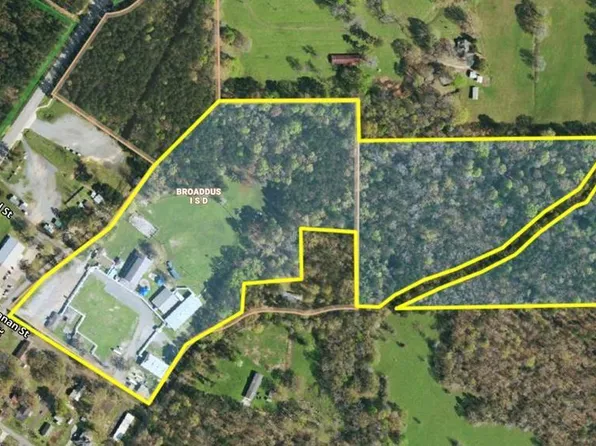 215 Buchanan St, Broaddus, TX 75929
