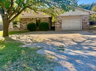 248 Gordon Dr, Azle, TX 76020