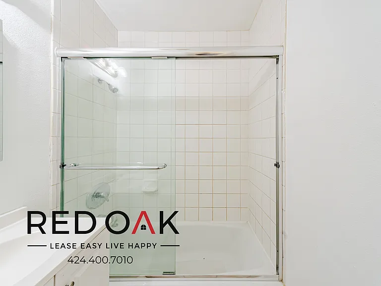206 Harps St #5 — Photo 8