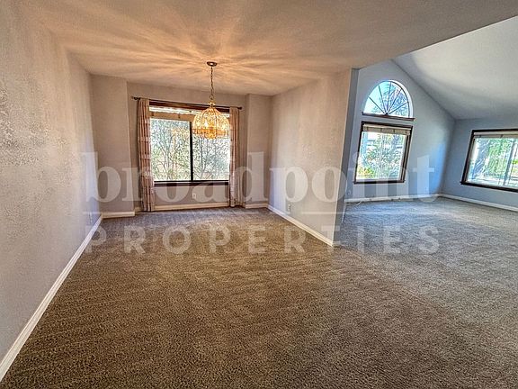5th image of 10326 Oak Ranch Ln
