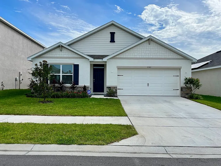 3505 Thistle Bank Ct — Photo 1