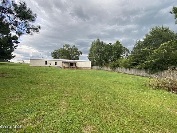 5th image of 1574 N Highway 79