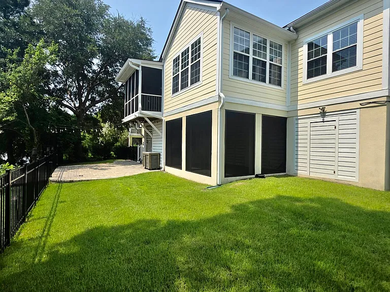 3518 Stockton Dr — Photo 47