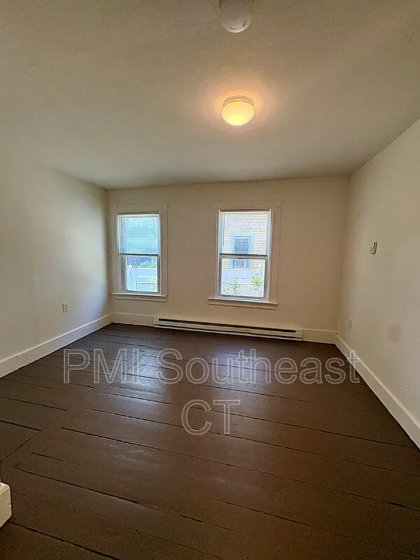 2 bed, 1.0 bath, 750 sqft, $1,575 — Photo 4