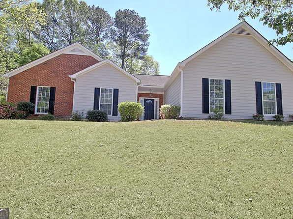 120 Petty Ln, Fayetteville, GA 30214