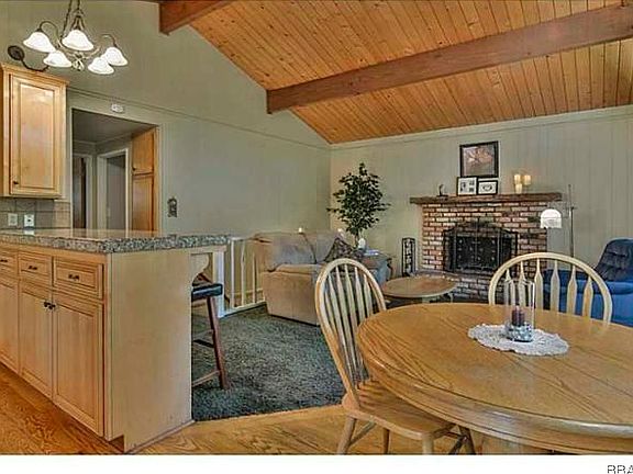 5th image of 398 La Casita Dr