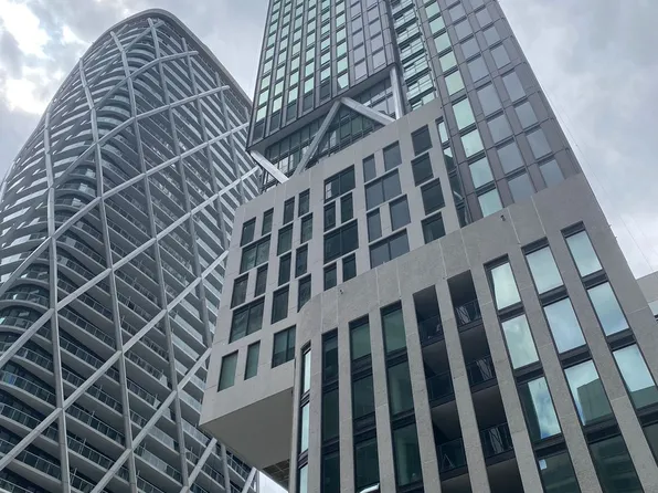 230 Simcoe St, Toronto, ON