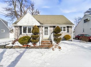814 Falesky St, Rahway City, NJ 07065