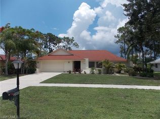 2400 Kings Lake Blvd, Naples, FL 34112
