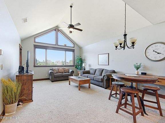5th image of 2051 N Main St Suite 309