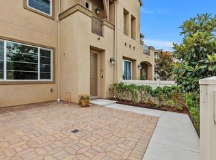 3328 Campo Azul Ct, Carlsbad, CA 92010