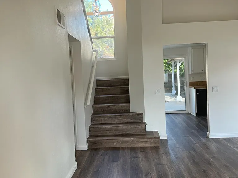 36194 Vence Dr — Photo 10