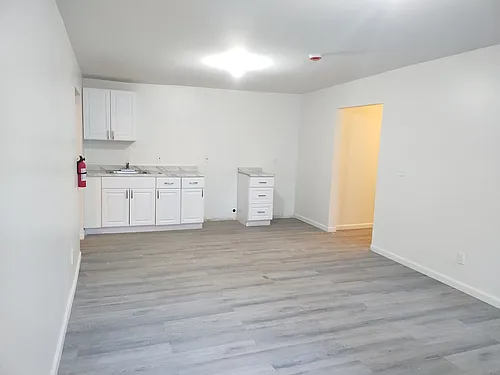 72 Academy St #2 Photo 1