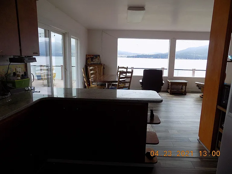 27096 Old Hwy #93 — Photo 10