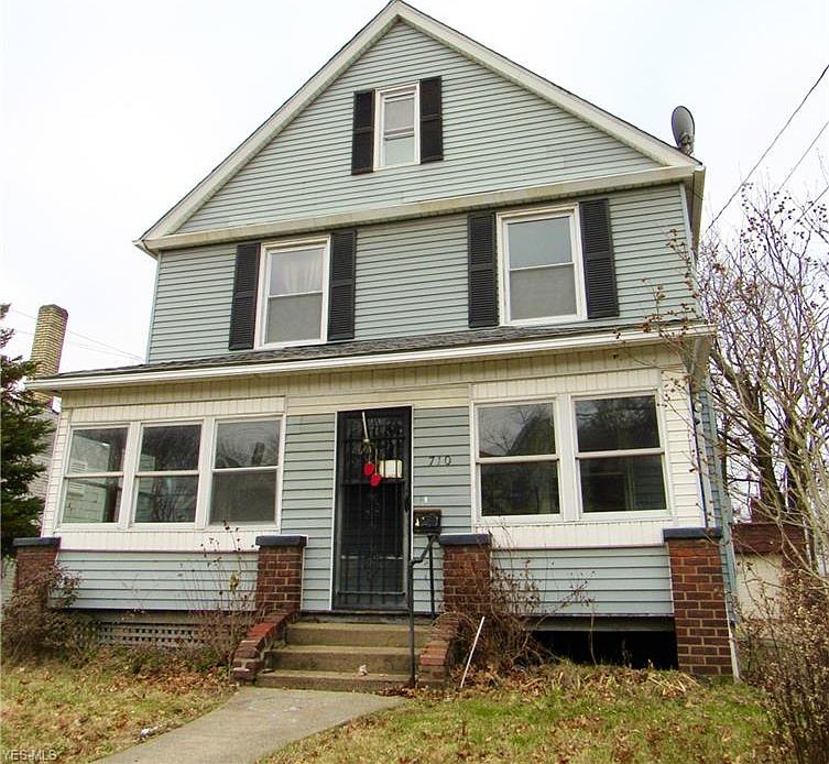 1st image of 710 Sumner St