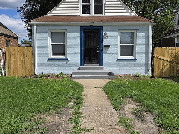 2nd image of 679 Martin Luther King Dr
