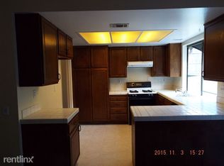 724 Charles St, Moorpark, CA 93021