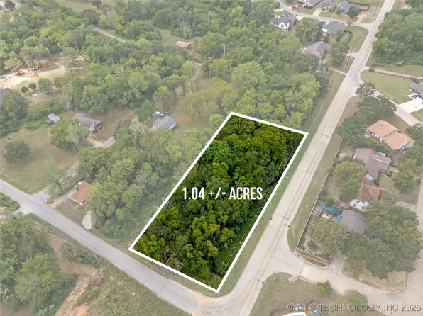 Line Ave, Sapulpa, OK 74066
