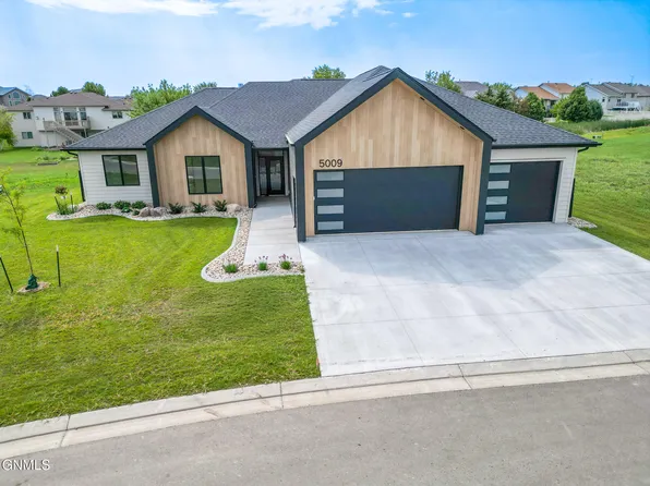 5009 Helsinki Ln, Bismarck, ND 58503