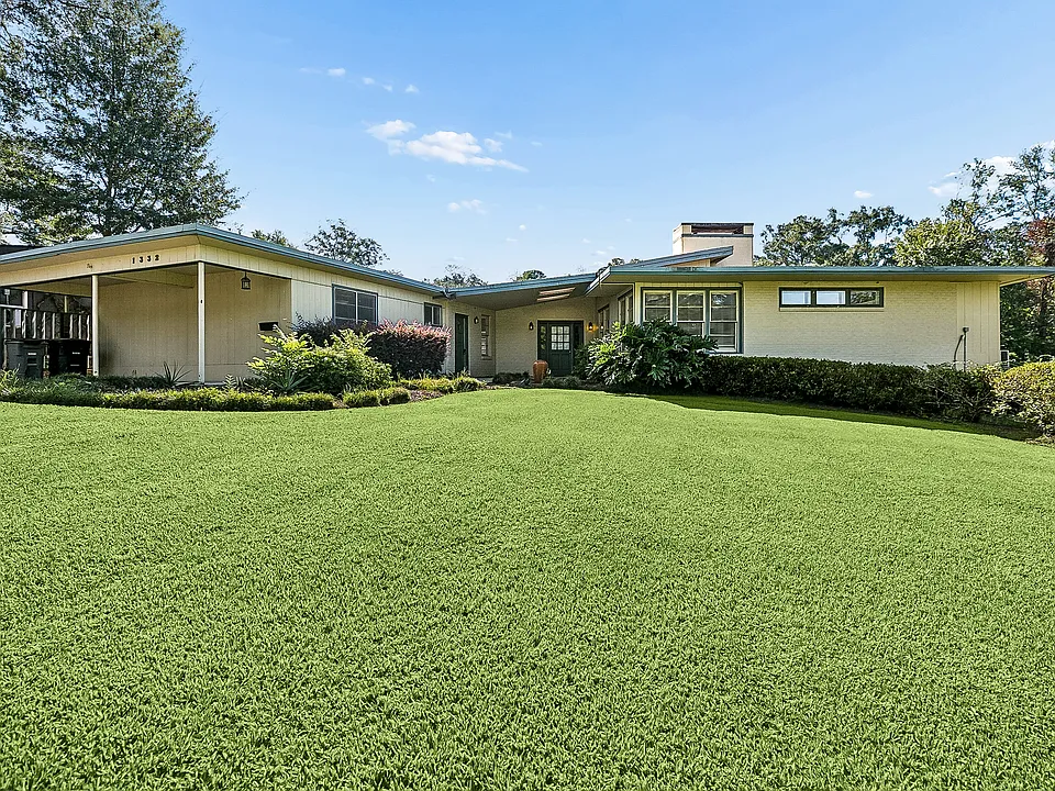 1322 Knollwood Dr