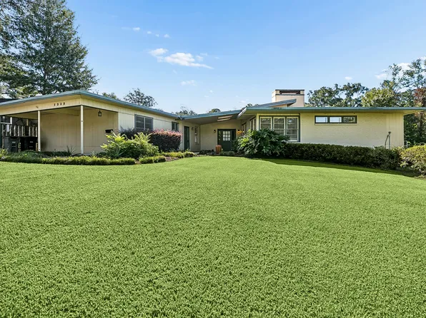 1322 Knollwood Dr, Baton Rouge, LA 70808