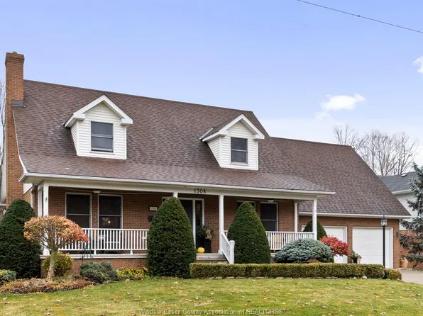 1308 Wigle Grove Rd, Kingsville, ON N9Y 3S1