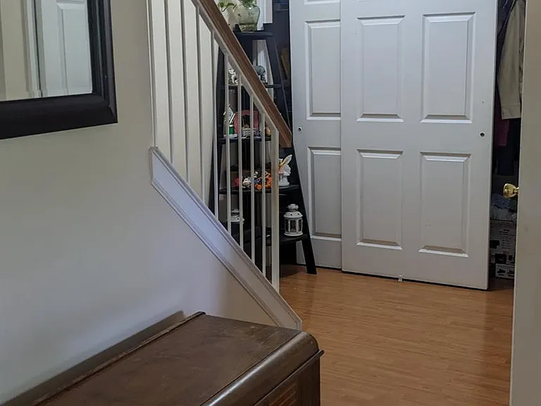 7 Newburgh Dr — Photo 9