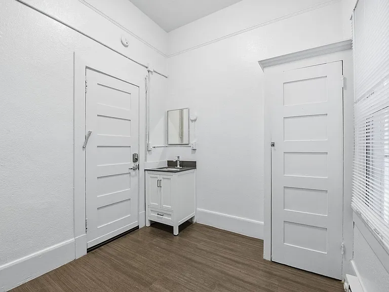 706 Kearny St #127 — Photo 3