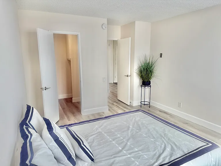 Madison Apartments — Photo 45