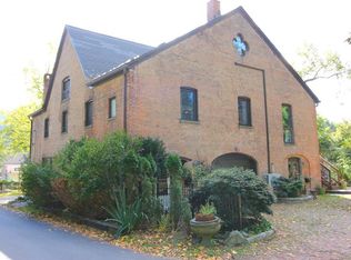 9 Spruce St, Cornwall On Hudson, NY 12520