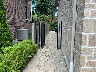 975 Fredonia Dr — Photo 12