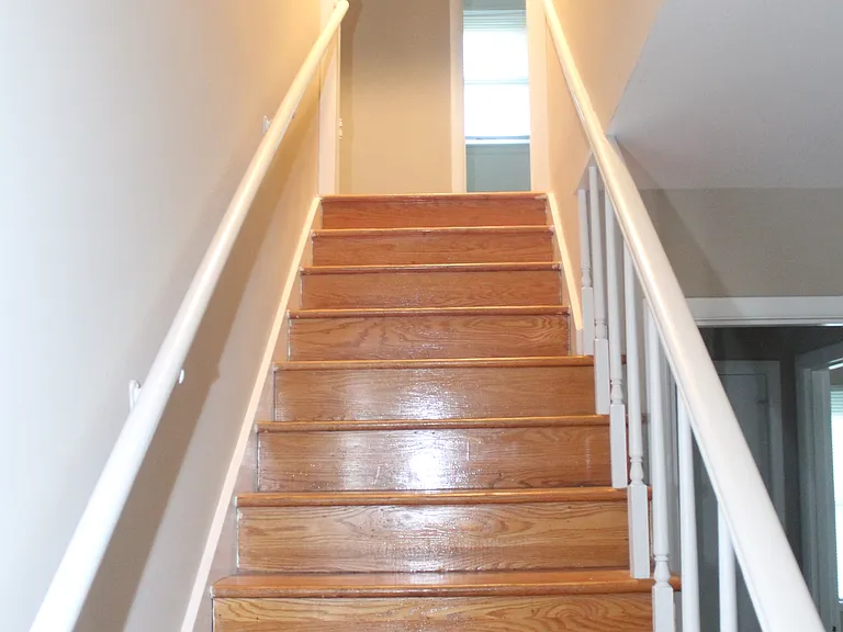 2602 Gibson St NW — Photo 10