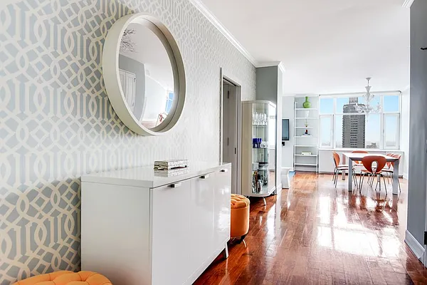 Sold by Compass | media 8