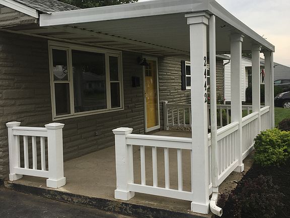 2nd image of 2442 Barryknoll St