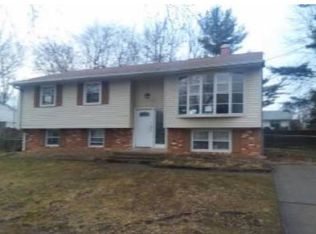 14618 Batavia Dr, Centreville, VA 20120