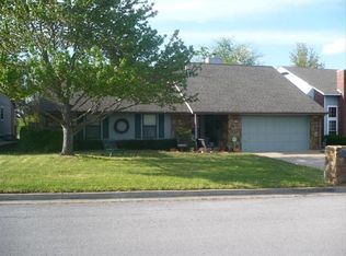 2809 W 67th St S, Tulsa, OK 74132