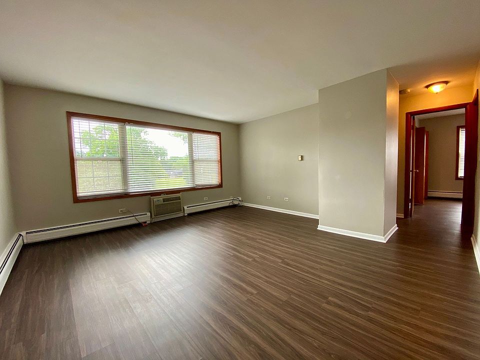 Colonial Apartment Rentals Elmhurst, IL Zillow
