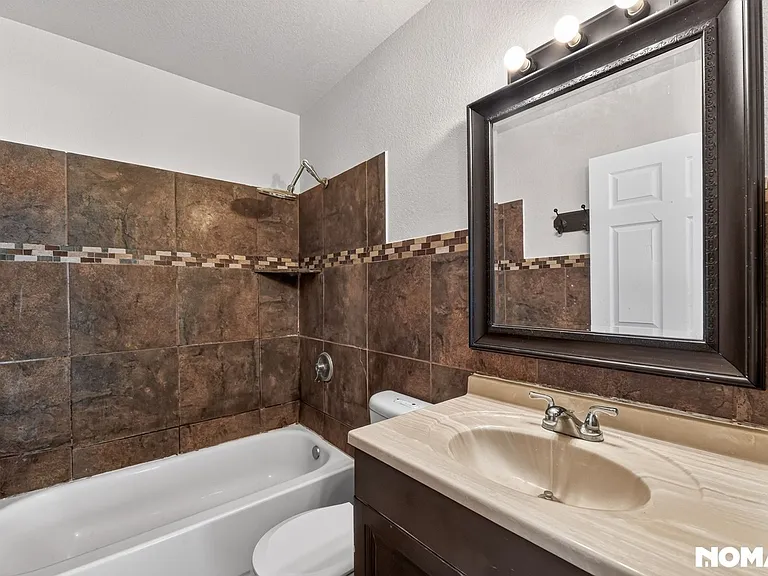 1534 Mardell St — Photo 26