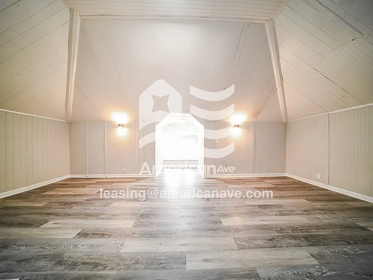 154285_010_wm_-_bedroom_13481116.jpg