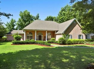 156 Remington Dr, Mandeville, LA 70448