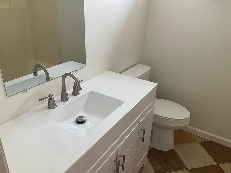 138 Witten Cir #A — Photo 9