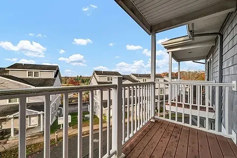 330 Crystal Ave #19 — Photo 6